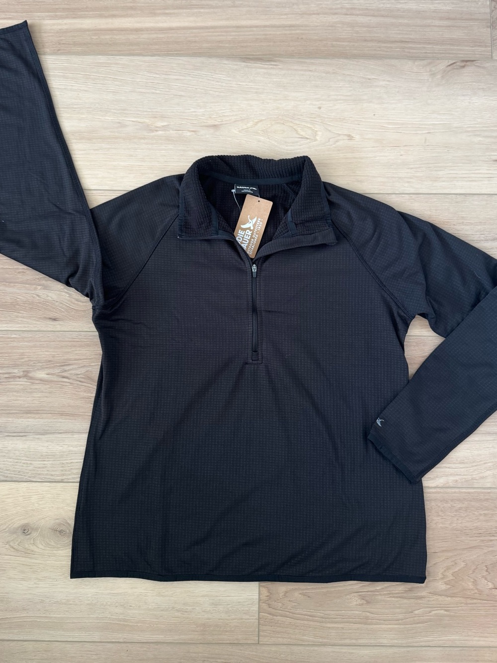 Eddie Bauer Women's Black WR Activator 1/2 Zip Pullover Top NWT L  Layering